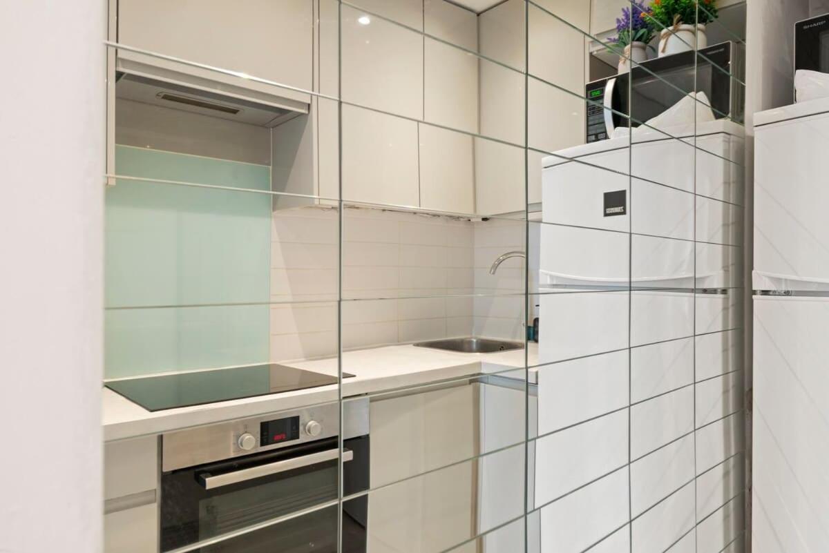 Sg, Classic Knightsbridge Loft Apartment Londres Exterior foto