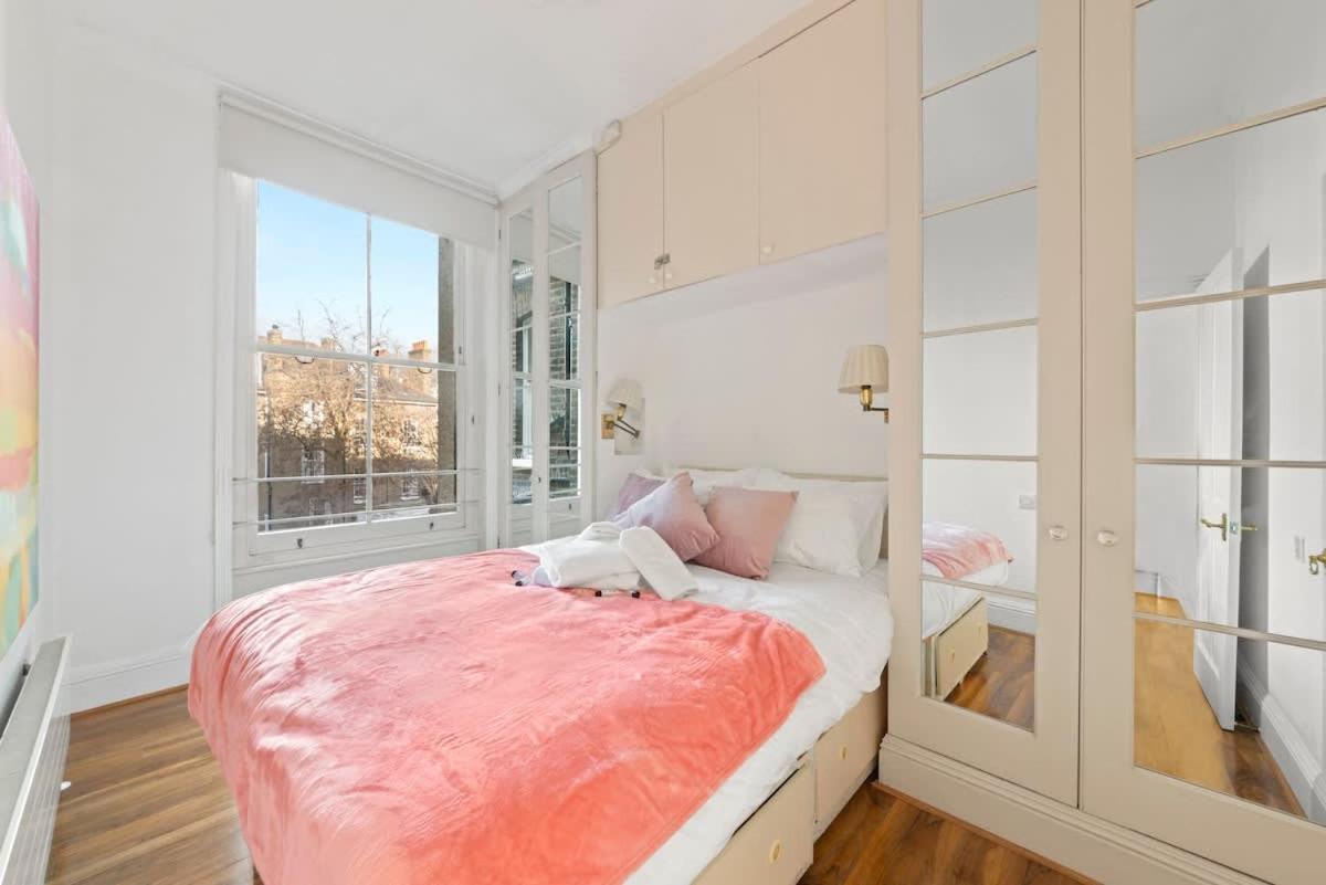 Sg, Classic Knightsbridge Loft Apartment Londres Exterior foto